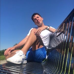 Meet your Posher, Chris